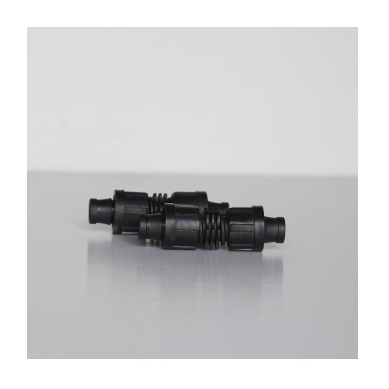 Lock connection for drip tape/pipe