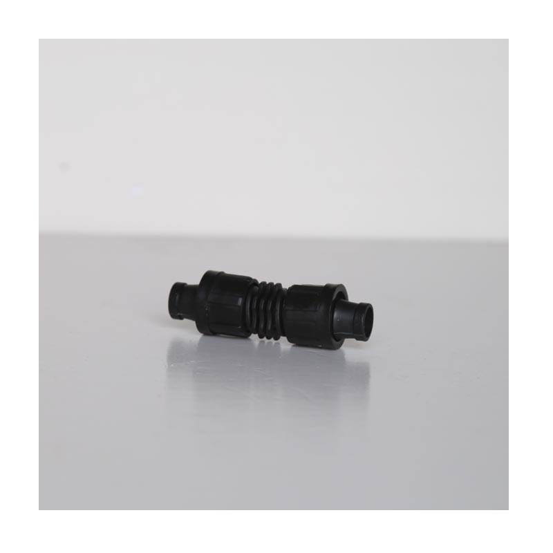 Lock connection for drip tape/pipe